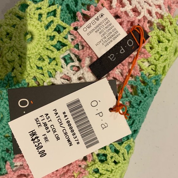 Scarf - Picture 2 of 8